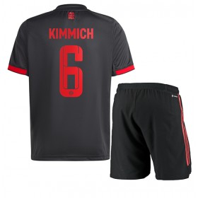 Baby Fußballbekleidung Bayern Munich Joshua Kimmich #6 3rd Trikot 2022-23 Kurzarm (+ kurze hosen)